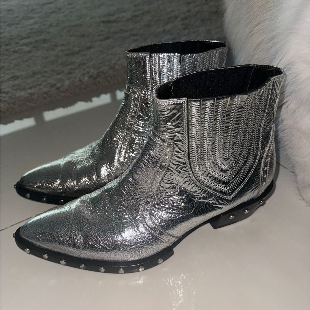 Super cool Ermanno Scervino Booths women size 40 1/2